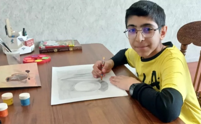 Нерсисян Эрик